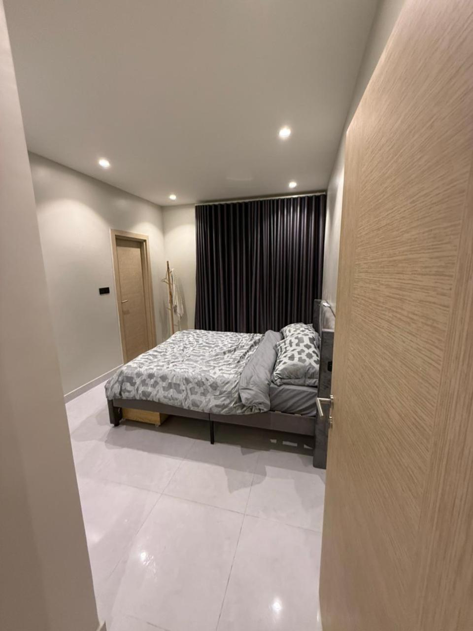 Cozy Separate In *