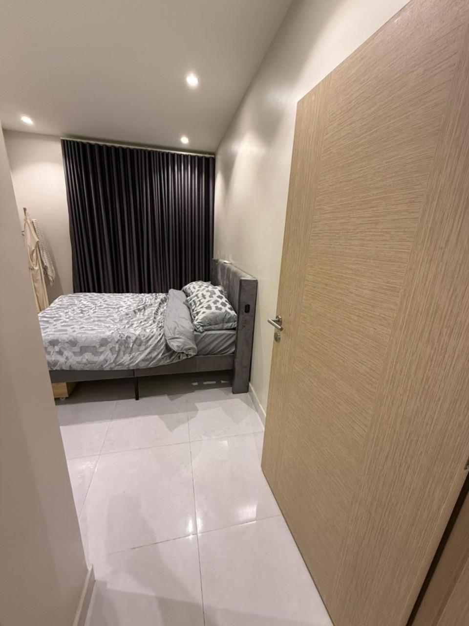 Cozy Separate In *